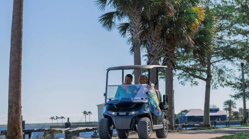 גולף קארט חשמלי