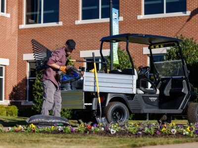 תמונה של גננים וחקלאים - Copy